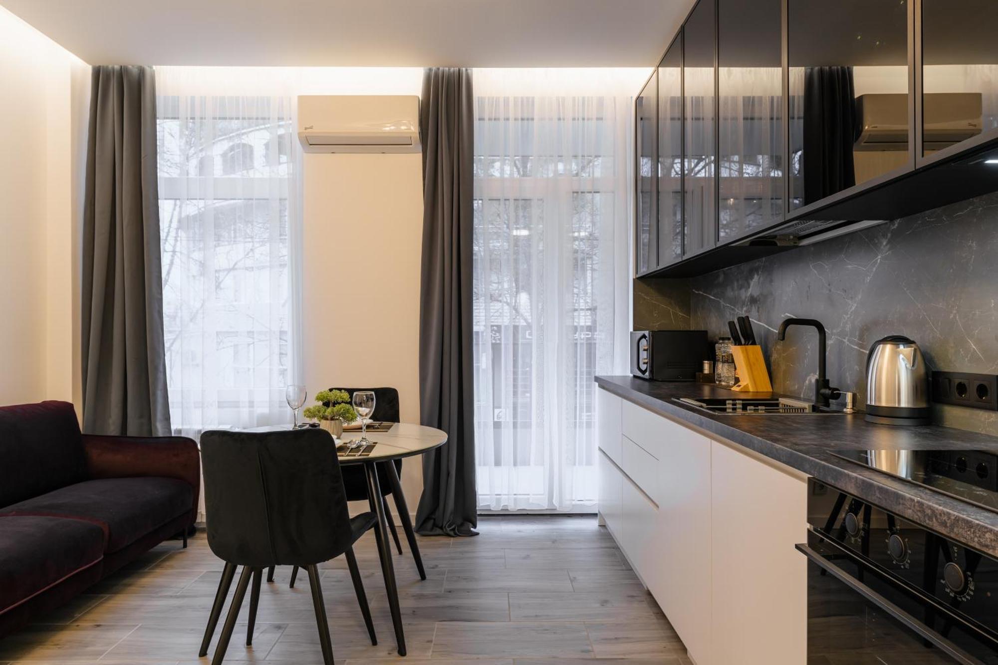 Luxury Apartments Laborca Ujgorod Dış mekan fotoğraf